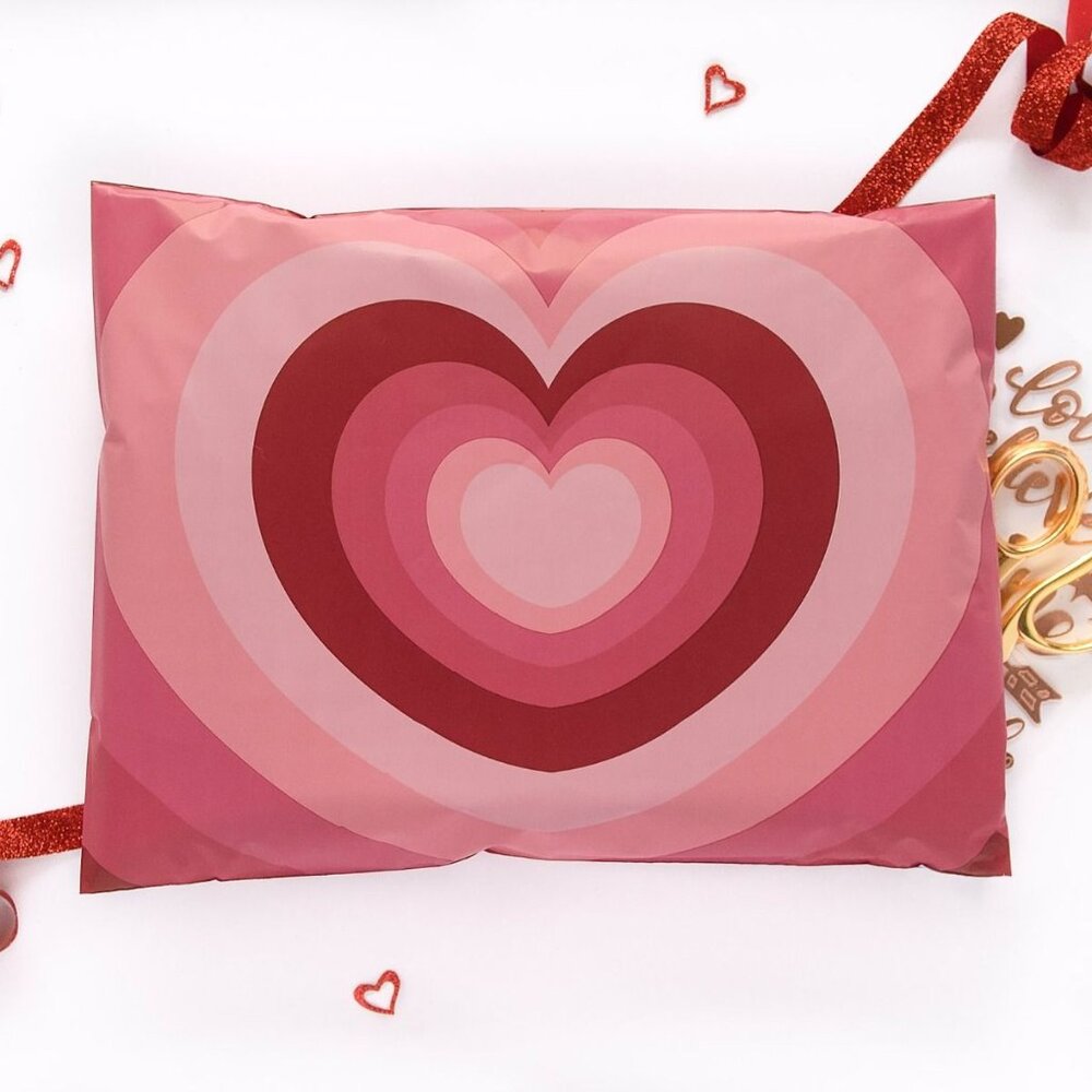 20 Hearts Poly Mailers 10x13